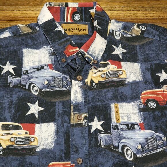 Magellan Sportswear SS Full Button Shirt Texas Flag & Classic Trucks - Size XXL - Picture 2 of 6
